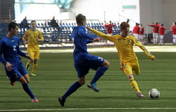 Сборная Украины U-17 уступила россиянам