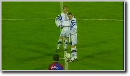 /other/interesnye_matchi_proshlogo/smotret_onlajn_liga_chempionov_1997_98_gruppa_s_3_tur_dinamo_kiev_barselona_22_10_1997/19-1-0-3037