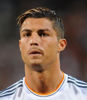 /other/krishtianu_ronaldu_top_10_solo_golov/2-1-0-4090